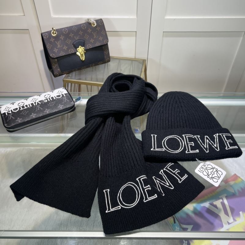 Loewe Caps Scarfs